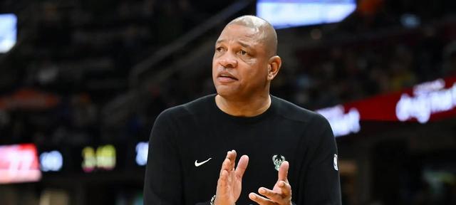 如何看nba新科状元弗拉格首秀表现-英雄联盟比赛官网
